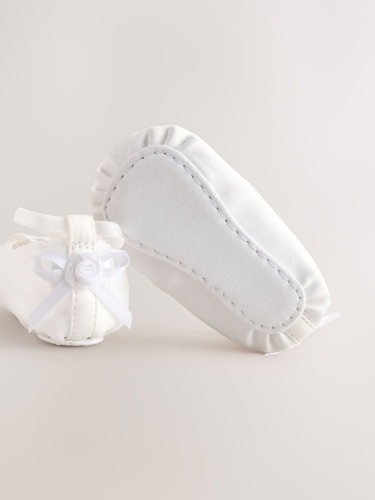 White Bow Occassion Shoes (0-24mths)