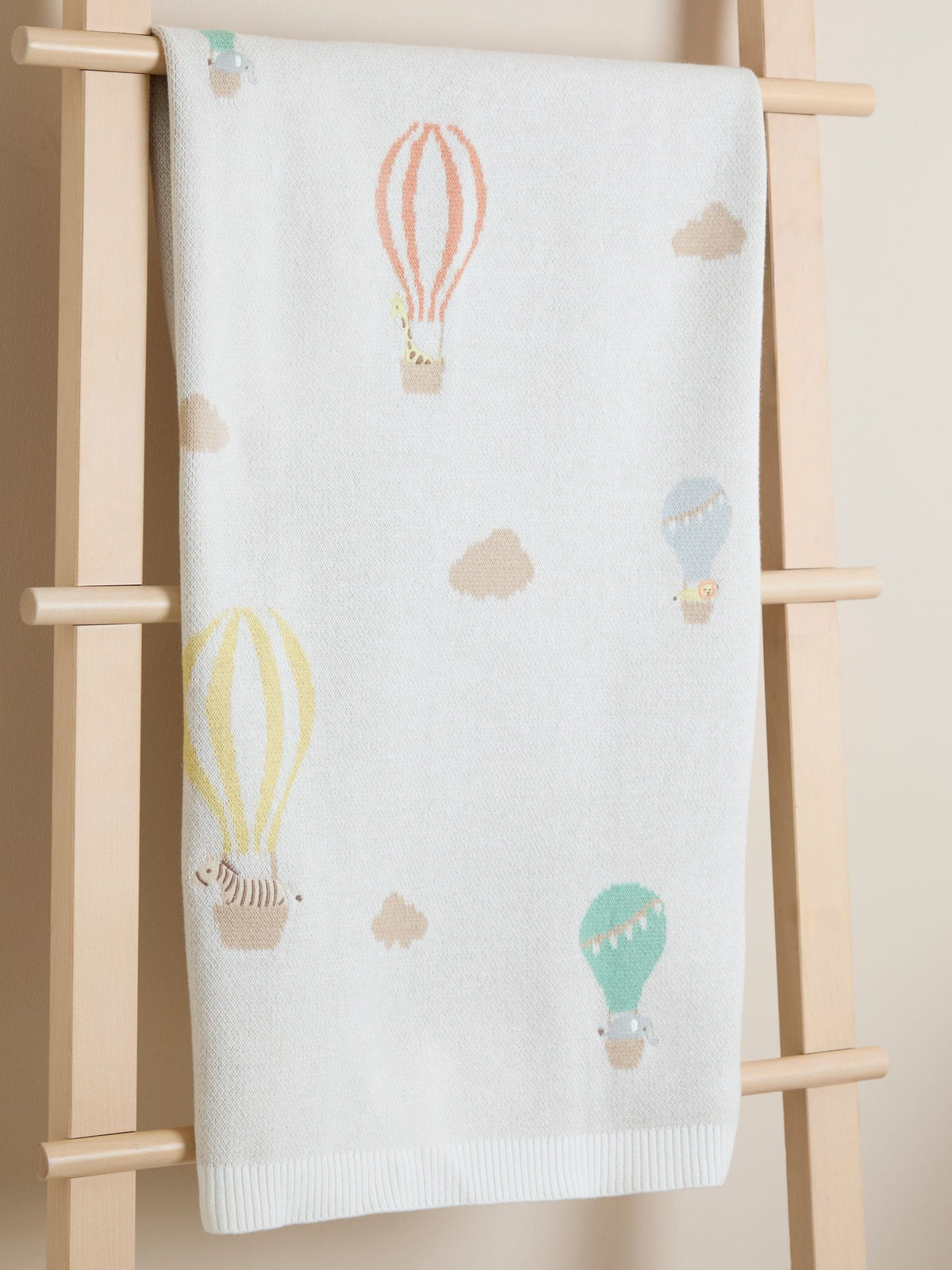 JoJo Maman Bébé Natural Hot Air Balloon Embroidered Blanket