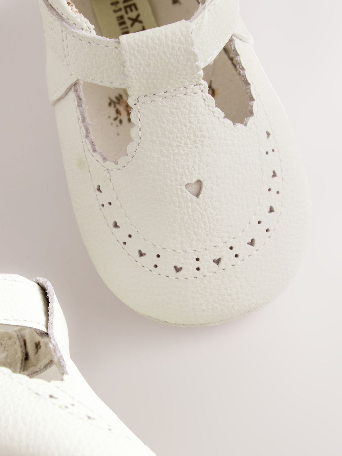 White Leather Baby T-Bar Shoes (0-24mths)