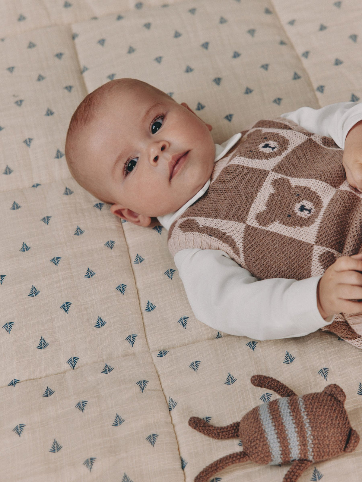Brown Knit Vest Bodysuit and Trousers Set (0mths-3yrs)