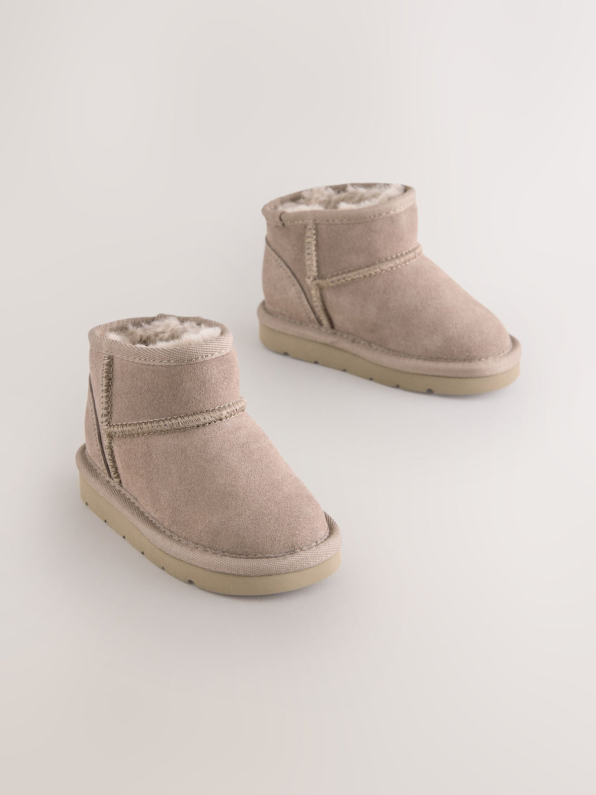 Mink Brown Standard Fit (F) Water Repellent Suede Pull On Boots