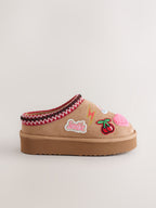 Tan Brown Badges Shoot Slippers