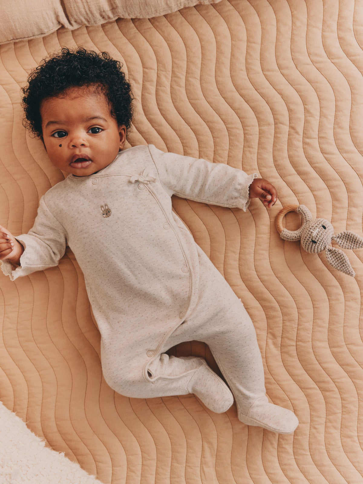 Neutral Bunny Wrap Baby Sleepsuit 3 Pack (0-2yrs)