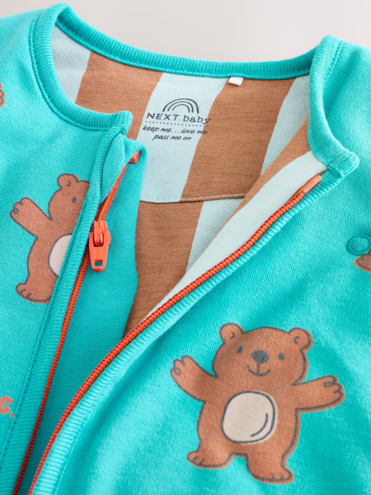 Green Bear Hugs 2.5 Tog Removable Sleeve Baby Sleep Bag