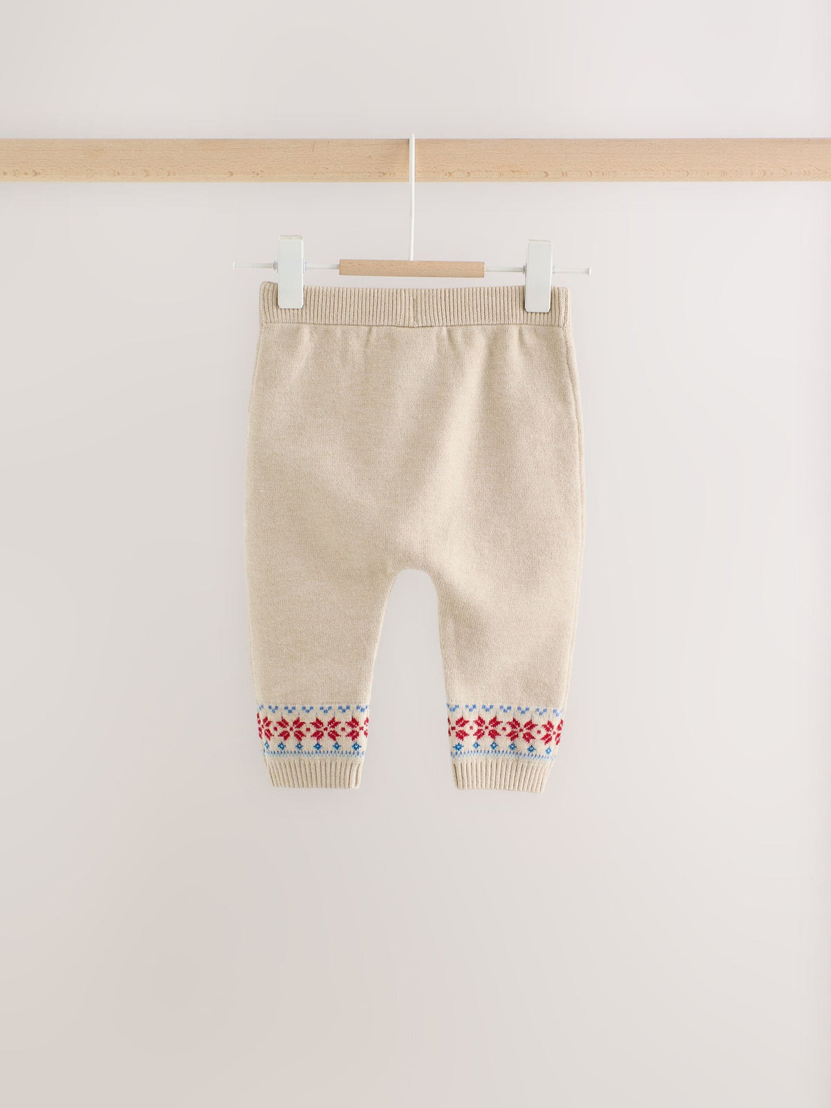 Neutral/Red Bear Ski Scene Baby Knitted Jumper and Leggings Set (0mths-2yrs)