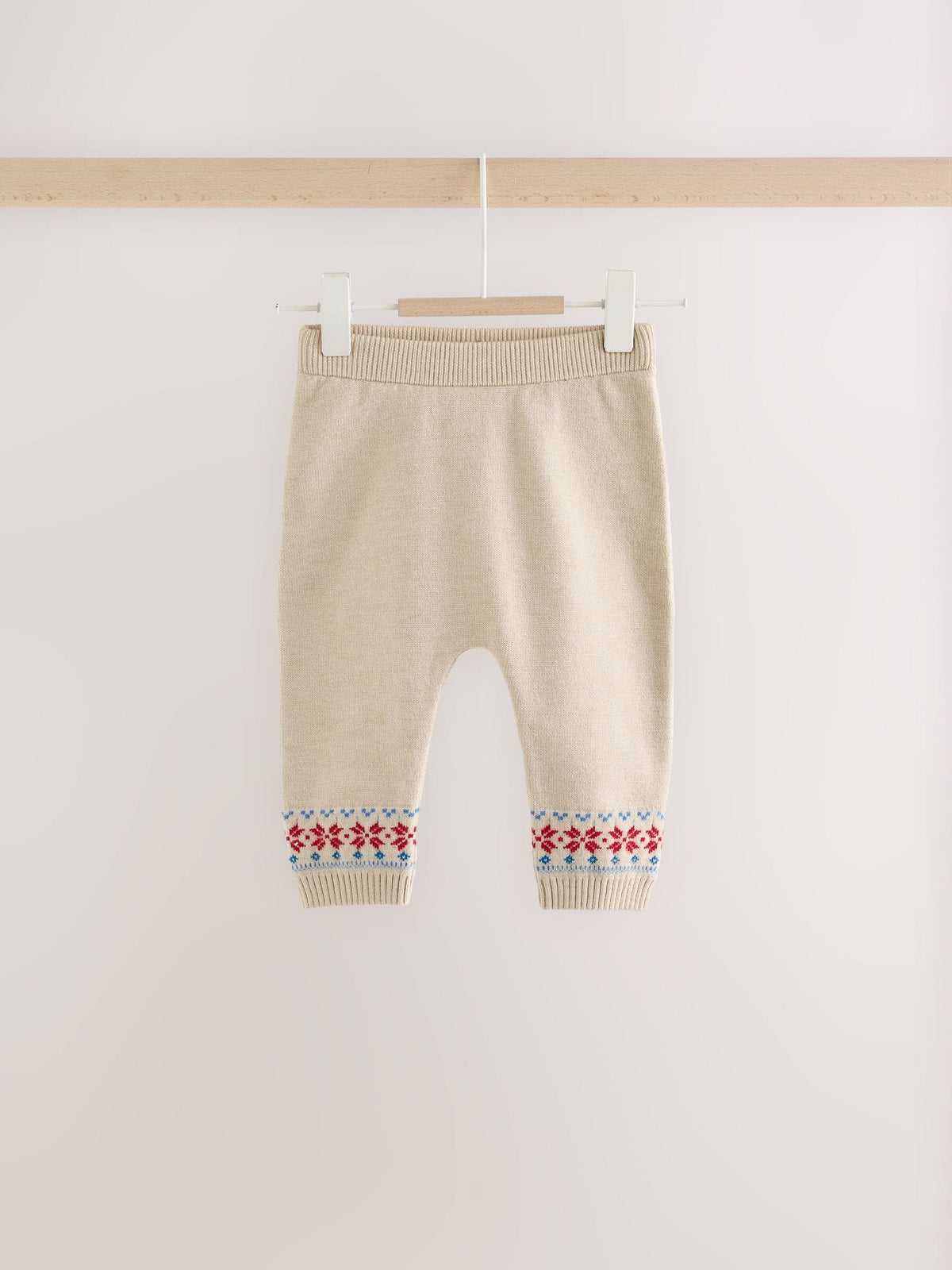 Neutral/Red Bear Ski Scene Baby Knitted Jumper and Leggings Set (0mths-2yrs)
