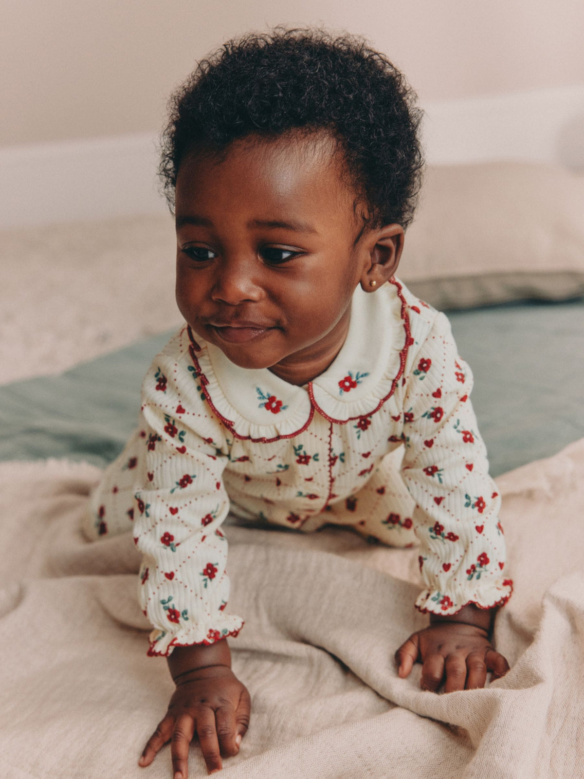 Berry Floral Collar Baby Sleepsuits 3 Pack (0mths-2yrs)